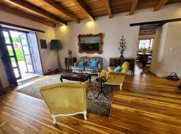 Casa de Venta / Arriendo por Parque Central de Puembo Para Negocio! — imagen 3