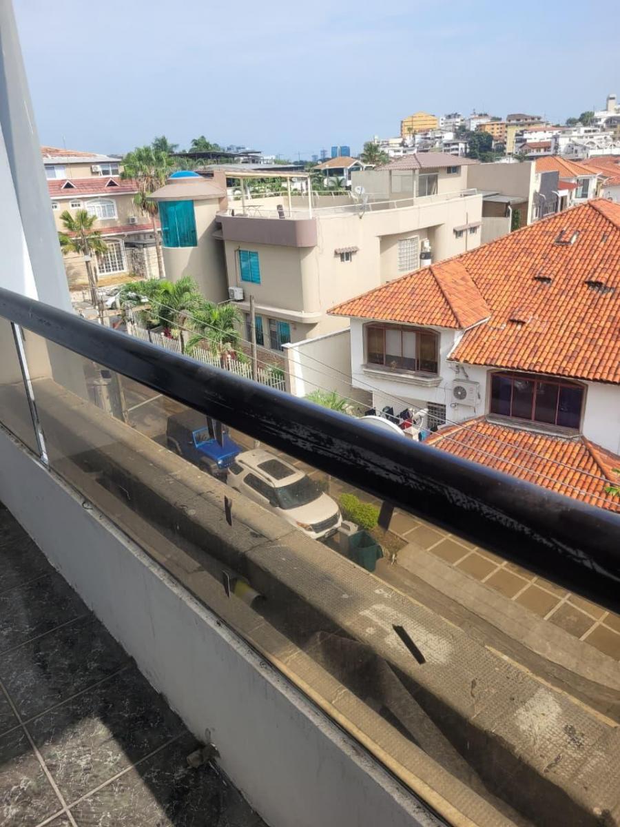 Departamento de Venta 128 m² - 3 Dorm. - Portón de Urdesa - Guayaquil, Guayas — imagen 5