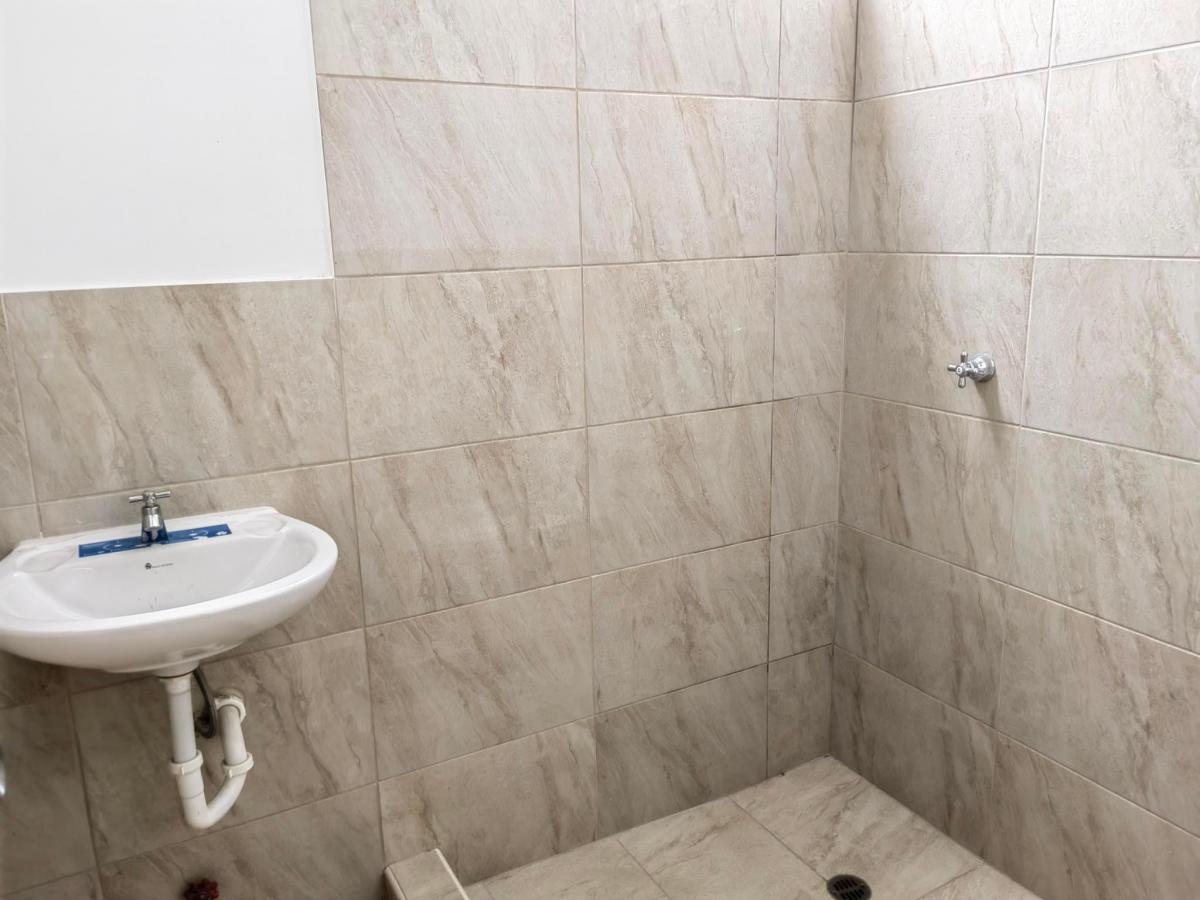 Casa de Venta en La Urbanización Ciudad Santiago, 3 Dorm., de Estreno, Guayas — imagen 2