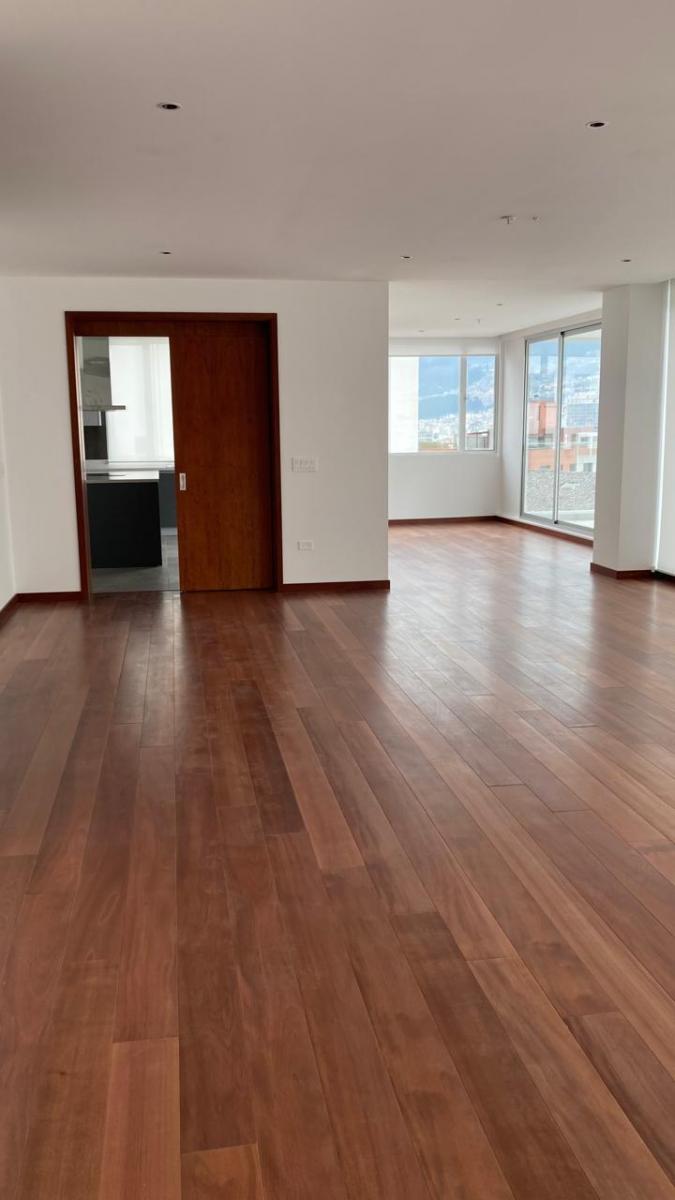Departamento Duplex de 497 m² de Venta en La González Suárez — imagen 8
