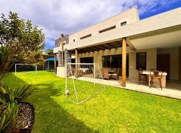 Hermosa Casa de Venta en Puembo! — imagen 3