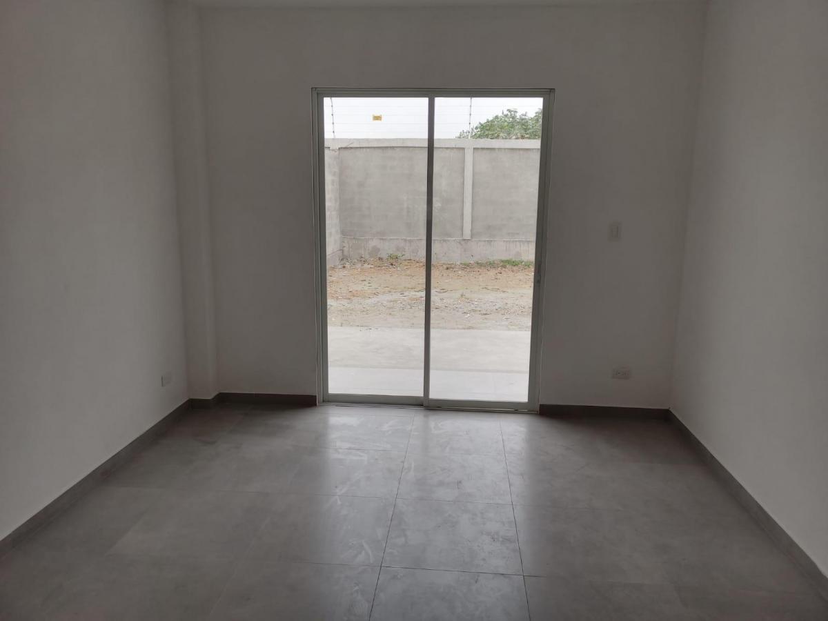 Casa por Estrenar de Venta en La Urbanización Portón Al Río de Vicrieel. Guayas — imagen 8