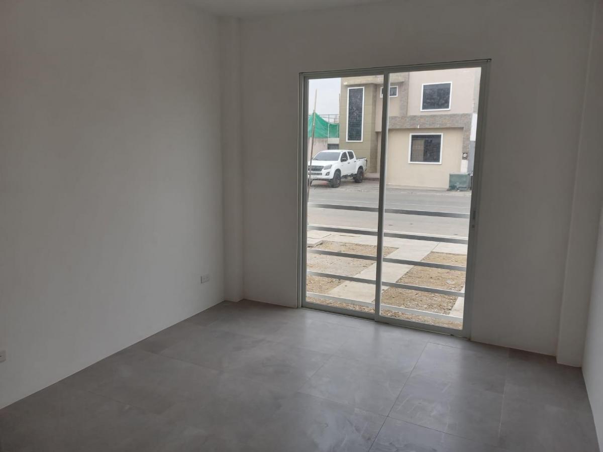 Casa por Estrenar de Venta en La Urbanización Portón Al Río de Vicrieel. Guayas — imagen 2