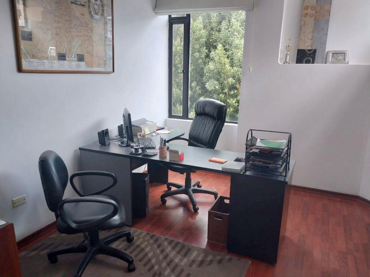 Vendo Departamento de 254 m² Amoblado Cuatro Dorm. Urb El Condado II Etapa — imagen 7