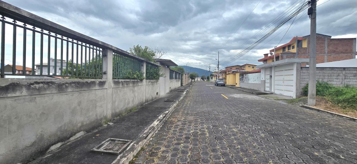Se Vende Terreno en El Valle de Los Chillos — imagen 9