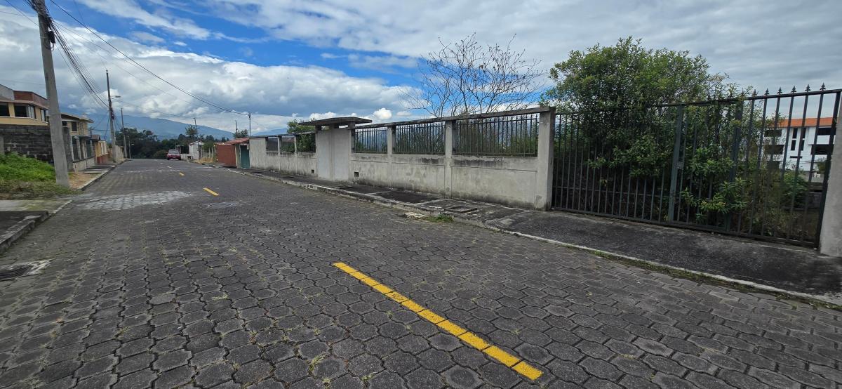 Se Vende Terreno en El Valle de Los Chillos — imagen 8