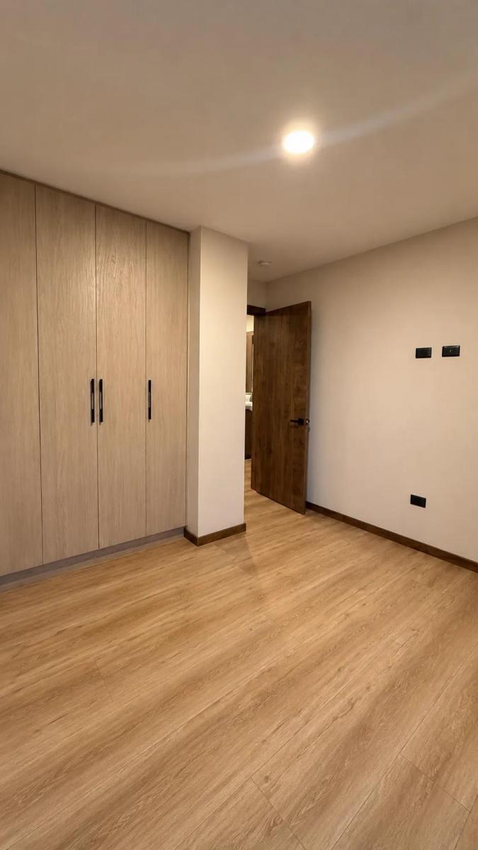 Penthouse con Vista Panorámica en Venta en Cuenca, Control Sur, 3 Dorm., Azuay — imagen 5