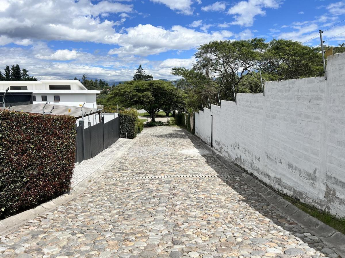 Terreno de Venta Ubicado Dentro de Urbanización Cerrada Sector La Guardia — imagen 9