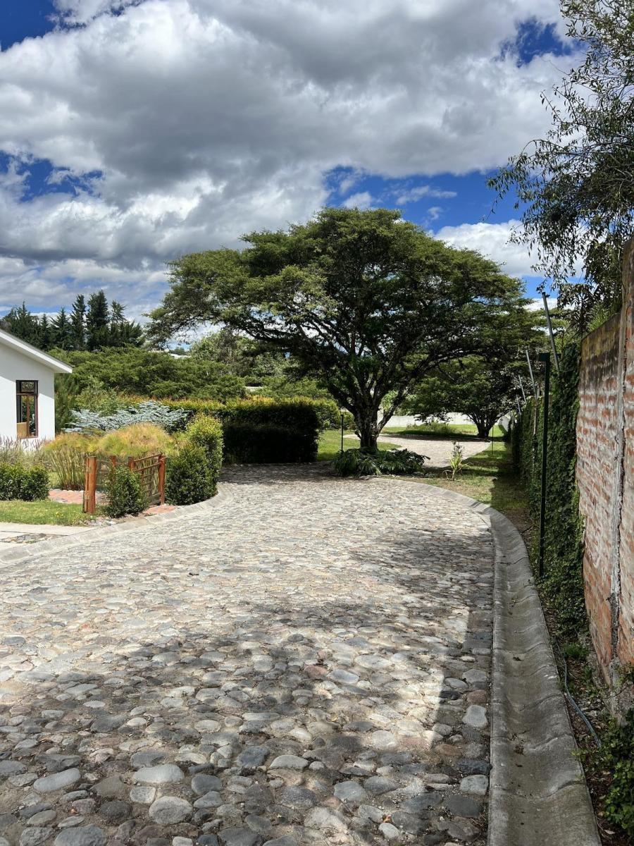 Terreno de Venta Ubicado Dentro de Urbanización Cerrada Sector La Guardia — imagen 7