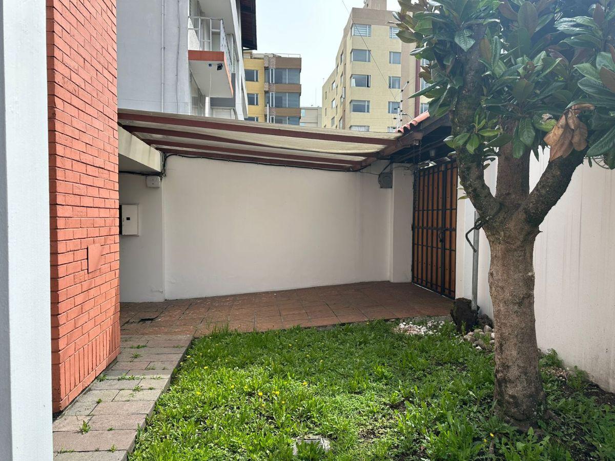 Casa de Venta Sector 12 de Octubre — imagen 10