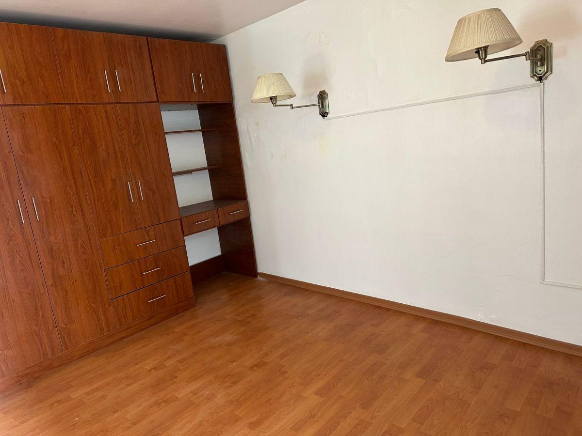 Casa de Venta Sector 12 de Octubre — imagen 6