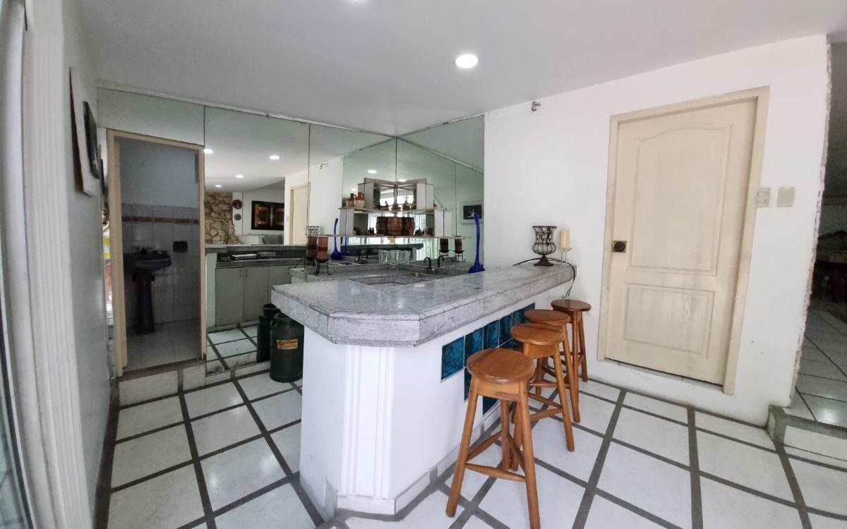 Vendo Departamento Urdesa Norte Planta Baja Vista Panorámica El Estero. Guayas — imagen 9