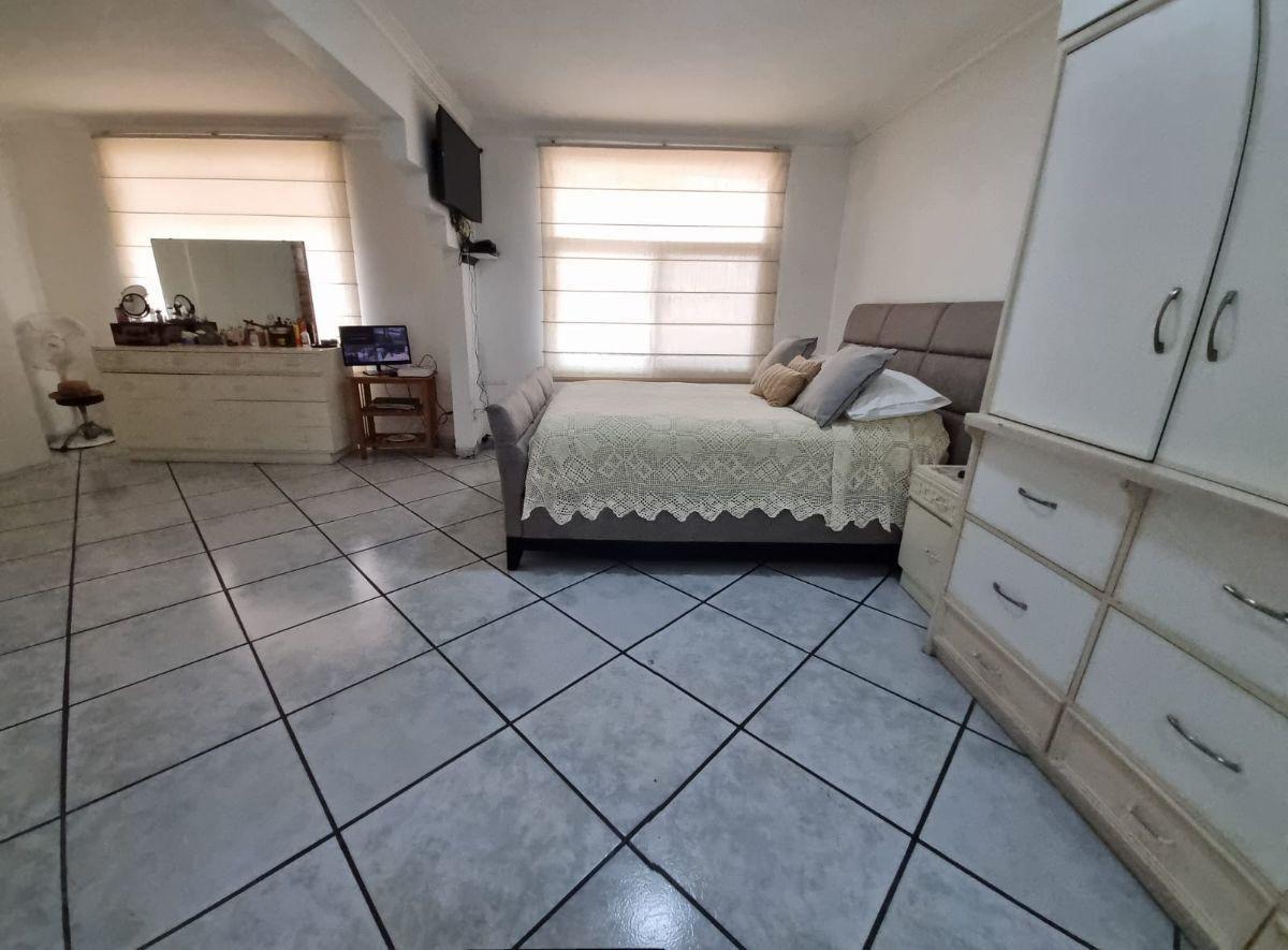 Vendo Departamento Urdesa Norte Planta Baja Vista Panorámica El Estero. Guayas — imagen 5