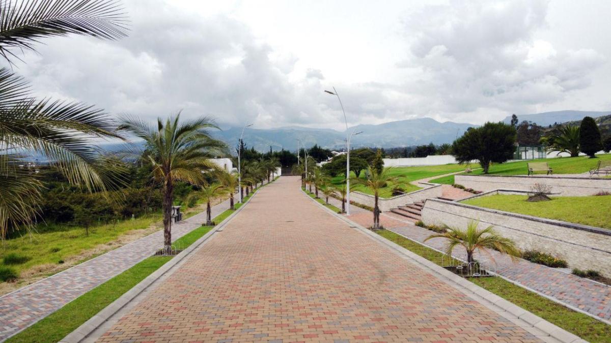 Terreno de Venta Dentro de Urbanización en Tumbaco — imagen 7