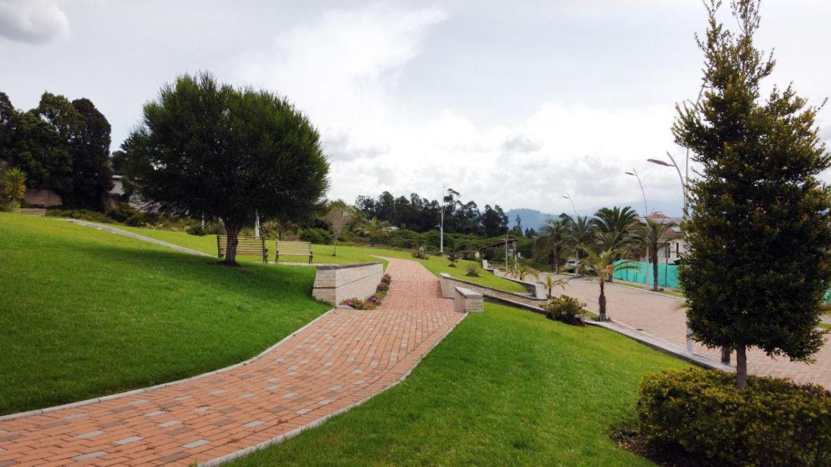 Terreno de Venta Dentro de Urbanización en Tumbaco — imagen 5