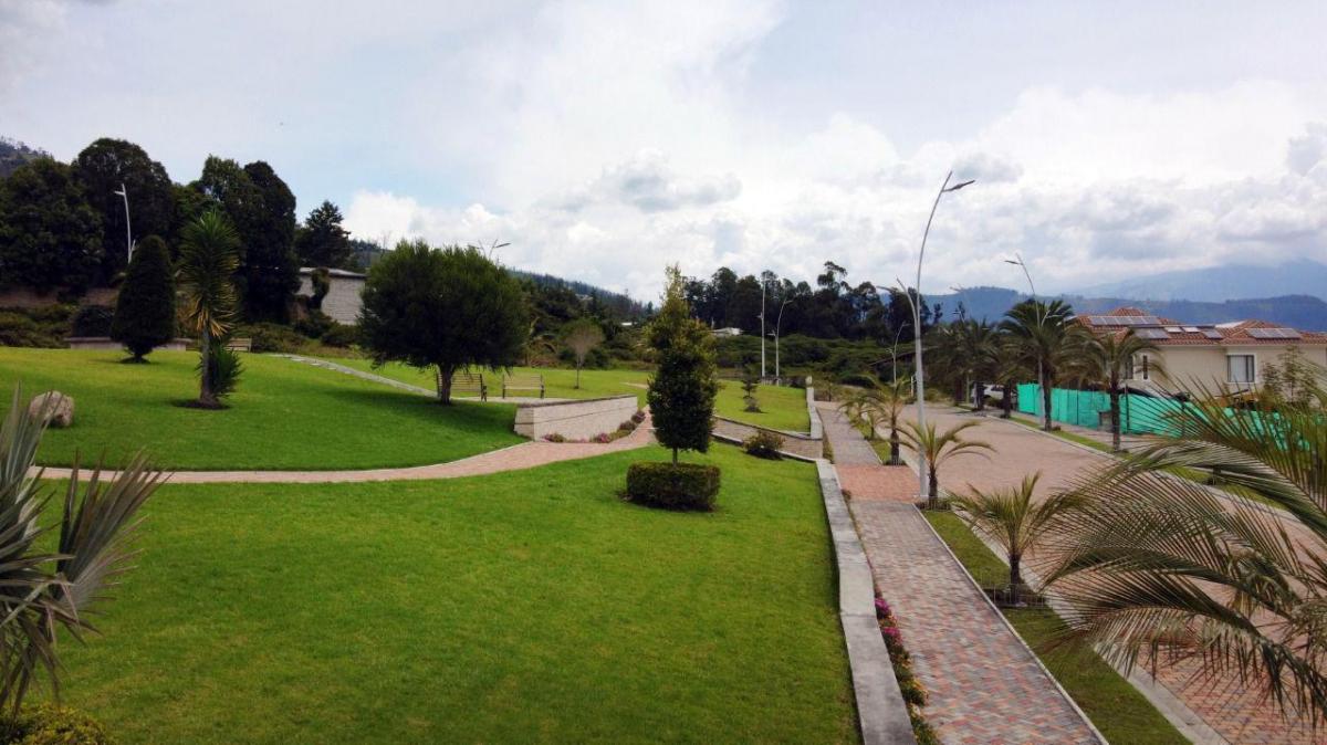 Terreno de Venta Dentro de Urbanización en Tumbaco — imagen 4
