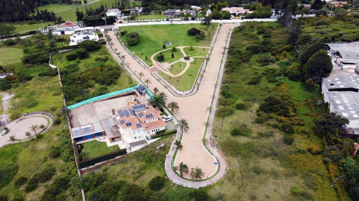 Terreno de Venta Dentro de Urbanización en Tumbaco — imagen 2