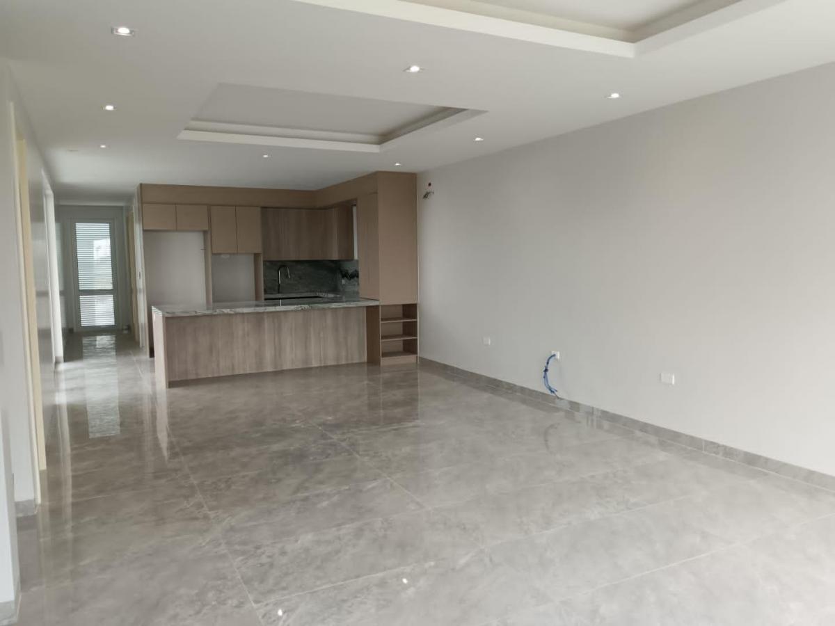 Casa de Venta en La Urbanización Aires Norte, Km 10 Vía a Samborondón. Guayas — imagen 10