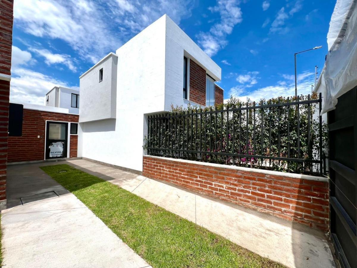 Sector Puembo, en Venta Hermosa Casa Independiente de Dos Pisos a Estrenar 3d 117 m² (Mv) — imagen 10