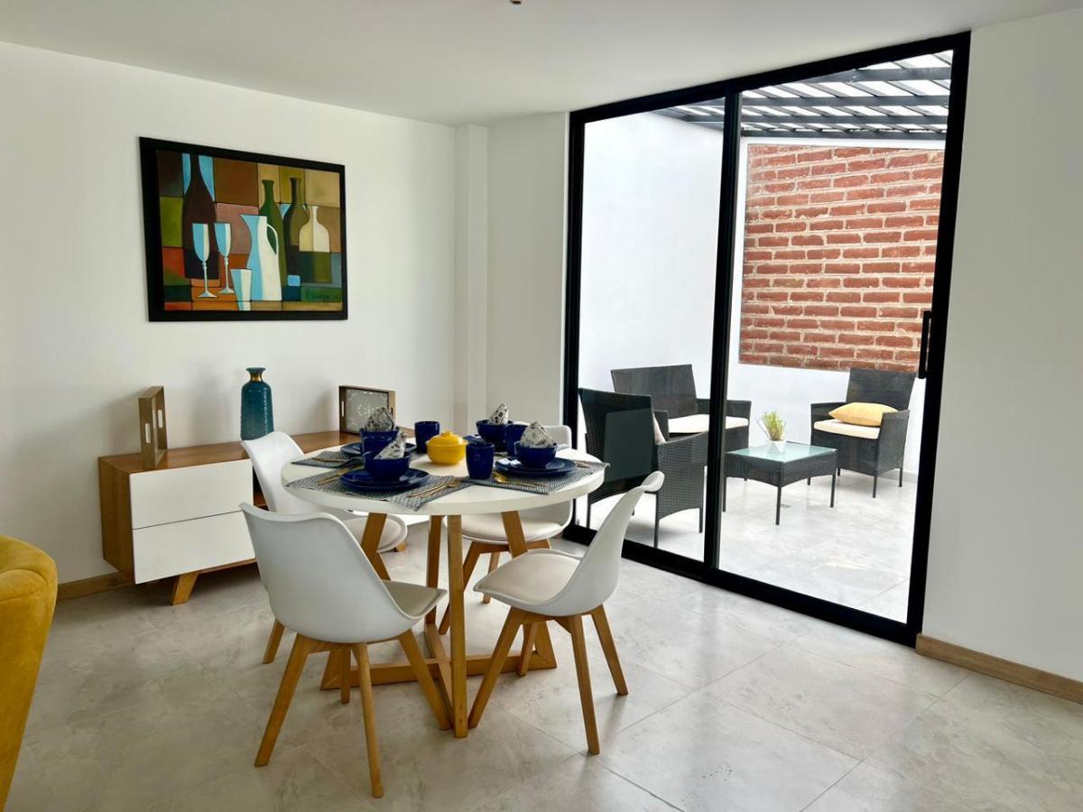 Sector Puembo, en Venta Hermosa Casa Independiente de Dos Pisos a Estrenar 3d 117 m² (Mv) — imagen 7