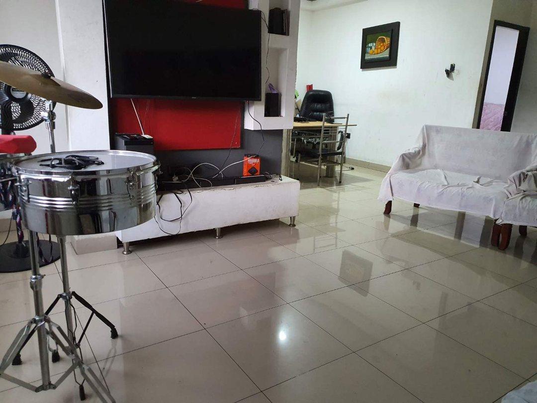 Casa Comercial de Venta en Manta Zona Norte D/q, Manabí — imagen 9