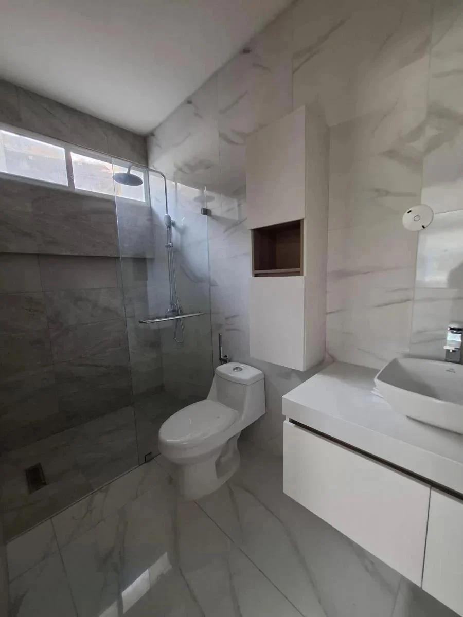 Samborondón Km 10 Estancias del Río Casa a Estrenar en Venta, Guayas — imagen 8