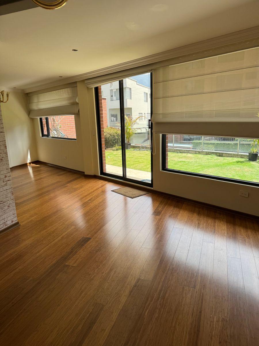 Departamento 3 Dorm. con 100 m de Patios - Jardines del Batan — imagen 10