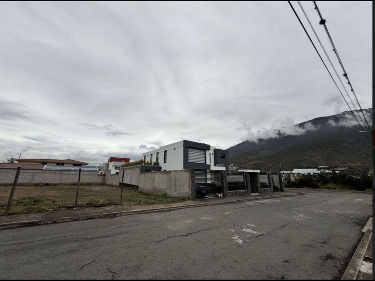 Terreno de Venta Urb El Rosario Junto Al Parque Equinoccial — imagen 4
