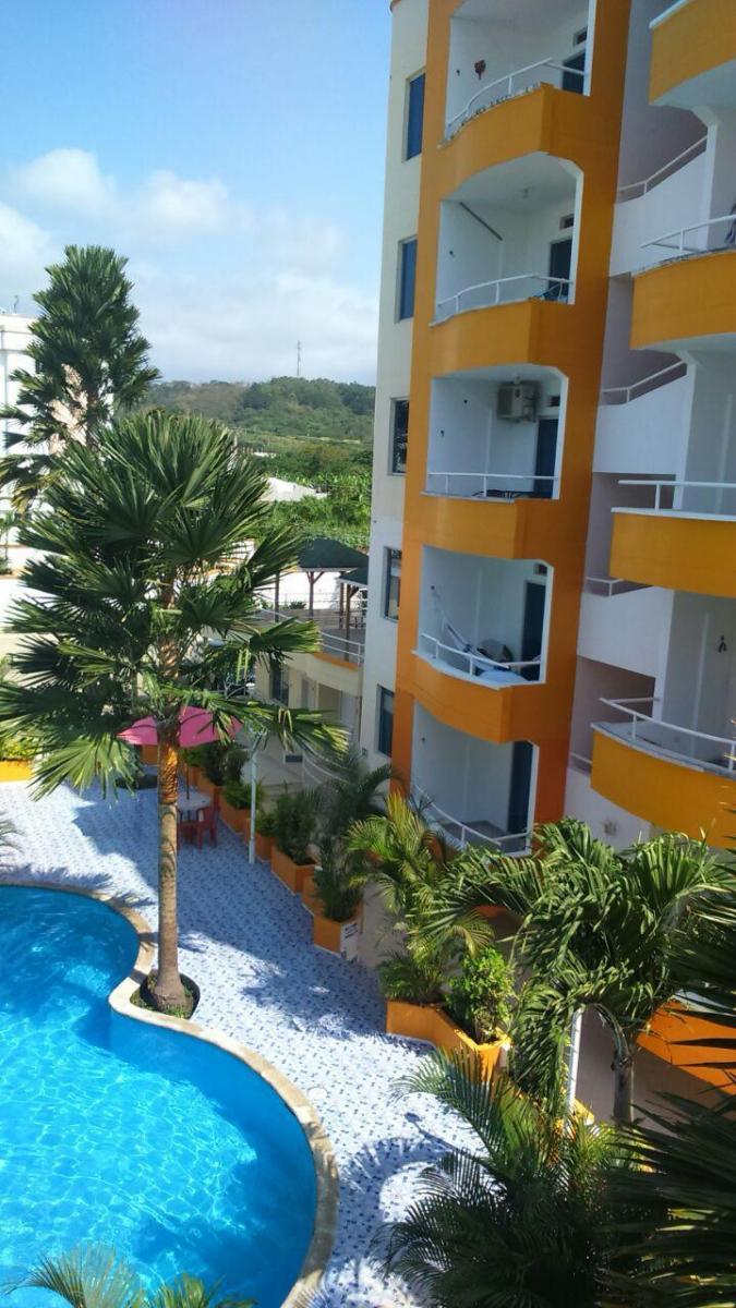 En Venta Departamento Amoblado - Tonsupa - Sector Club del Pacífico — imagen 3