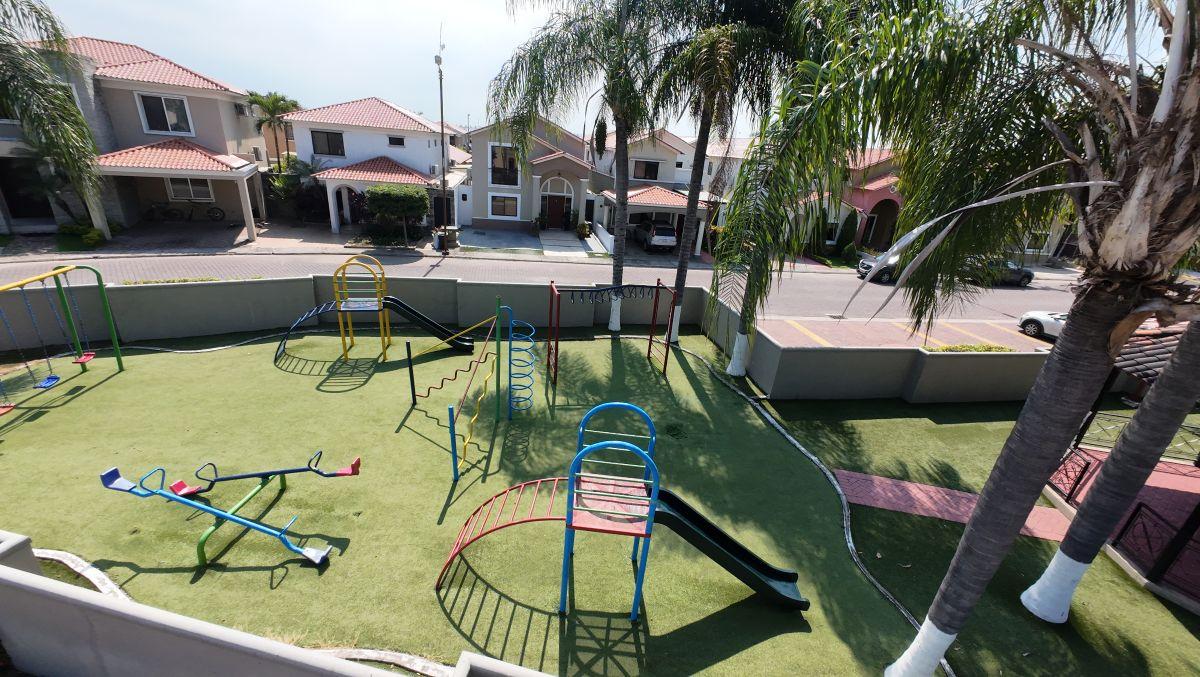 Casa en Venta Ciudad Celeste - 4 Dorm. - La Ría, Samborondon, Guayas — imagen 10