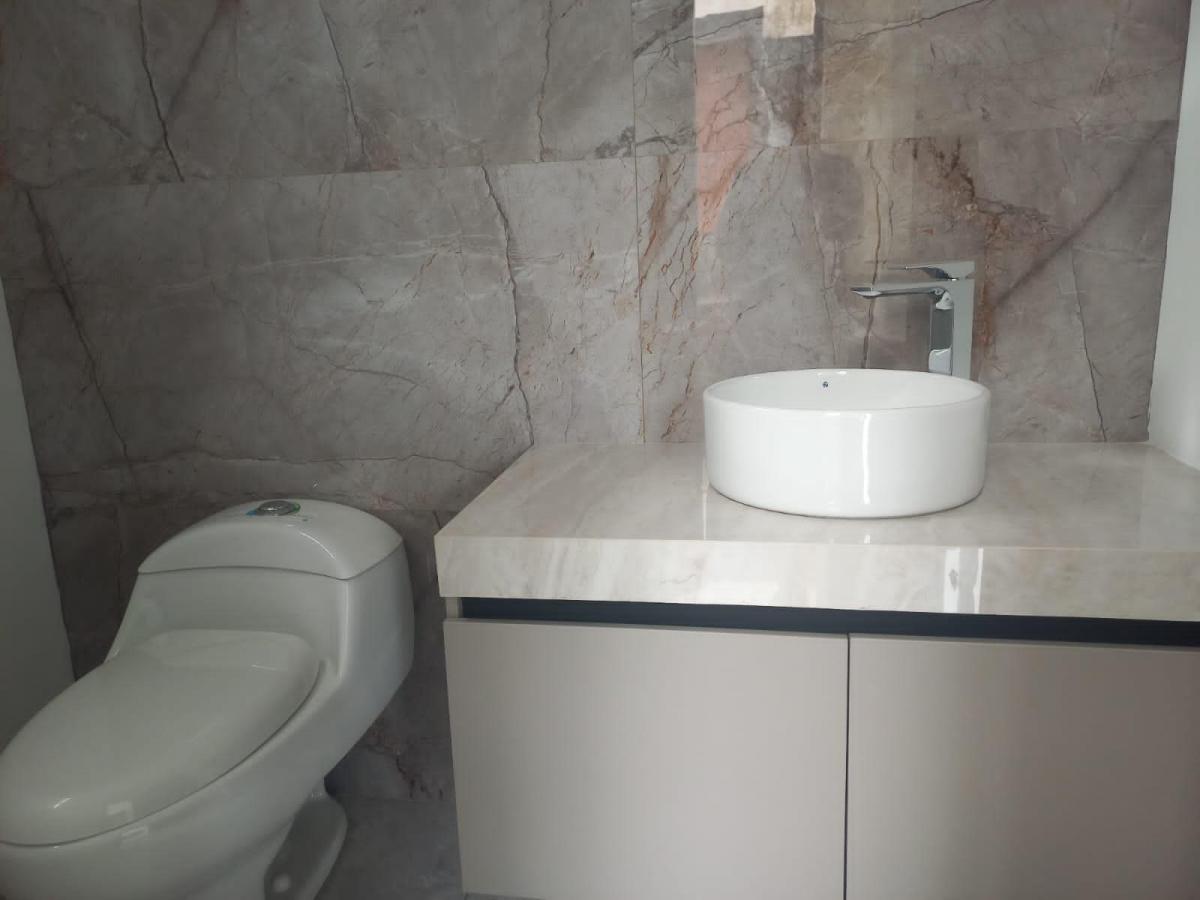 Casa de Venta en La Urbanización Portón Al Río de Vicrieel, 3 Dorm.. Guayas — imagen 6