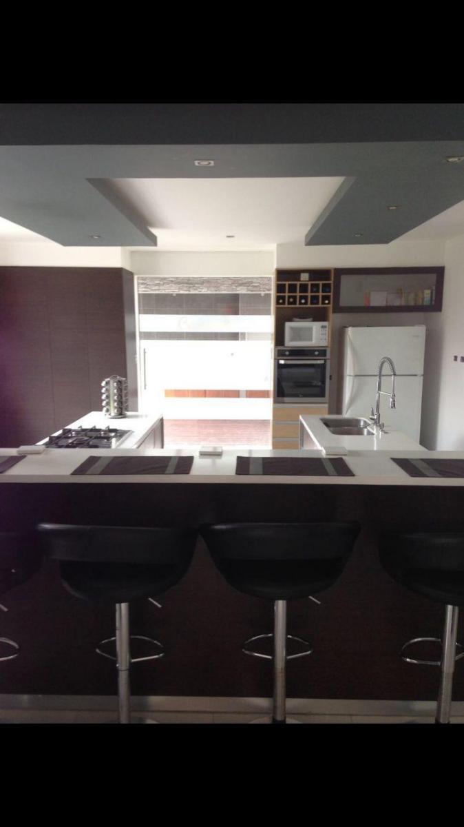 Casa en Venta Urb. San Germán - Av Ilalo Los Chillos Terreno 454 m² Construcción 360 m² — imagen 9
