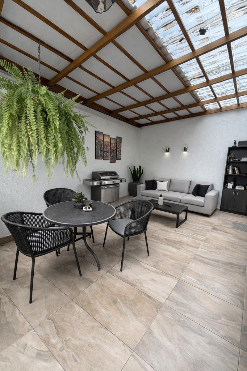 Planta Baja con Patio en Tumbaco - Se Vende por Viaje a Precio de Oportunidad — imagen 8