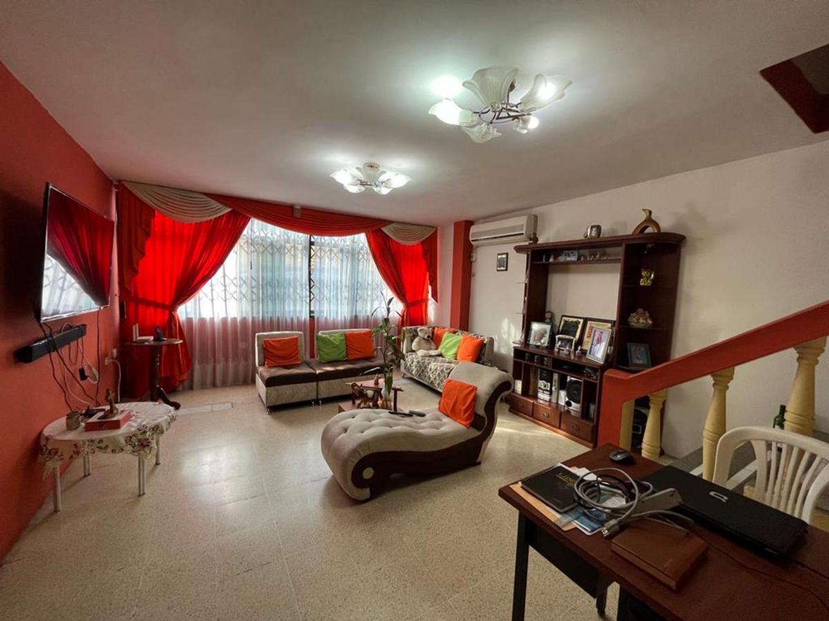 Casa de Venta en Manta Zona Norte 4 Noviembre, Manabí — imagen 9
