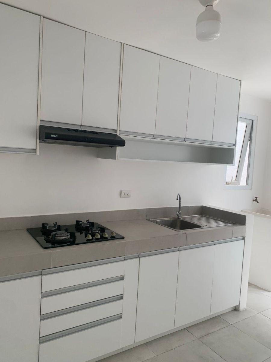 Vendo Lindo Departamento en Planta Baja, Brisas de La Perla 1, Autopista Narcisa de Jesús, Guayas — imagen 10