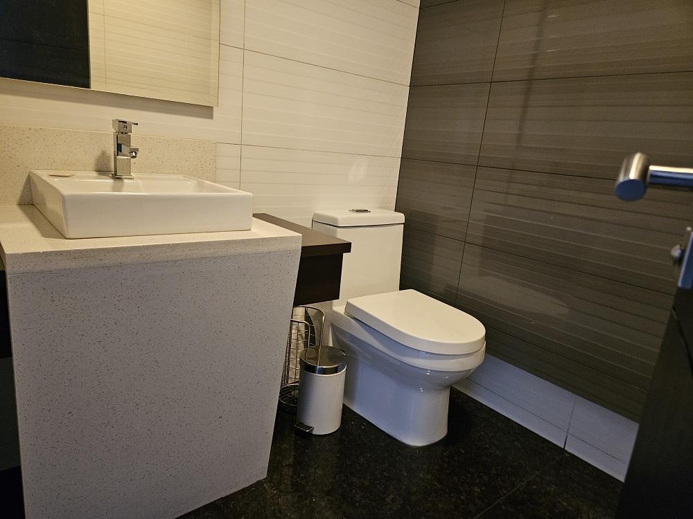 Venta Hermosos y Amplio Departamento Sector Quiteño Libre — imagen 7