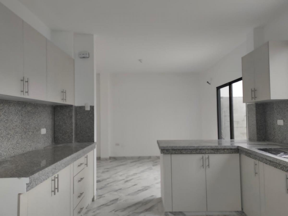 Casa de Venta en La Urbanización La Joya, 3 Dorm., por Estrenar. Guayas — imagen 4