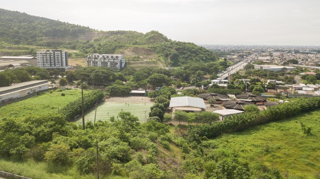 Inversiones en Via a La Costa Terreno en Venta 6137,46 m², Guayas — imagen 2