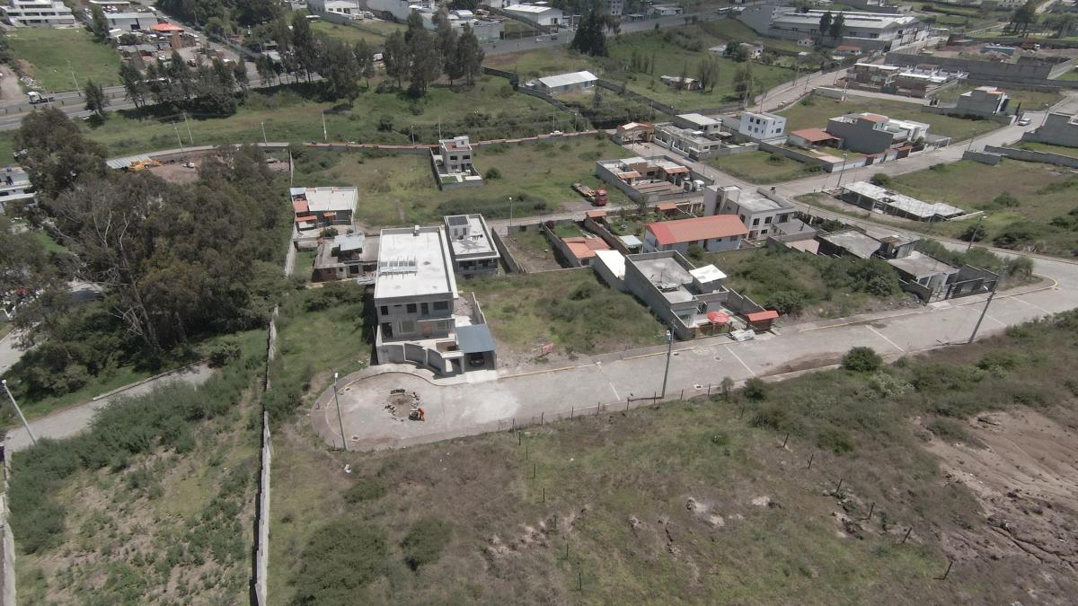 Terreno Alangasí a 5 Min de El Colibrí — imagen 8