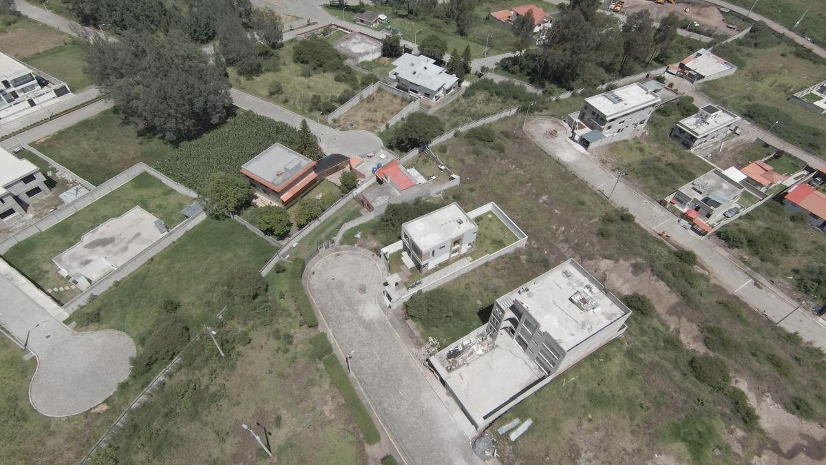 Terreno Alangasí a 5 Min de El Colibrí — imagen 7