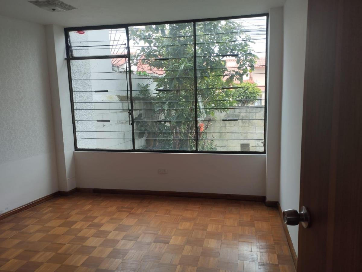 Departamento de Venta Tres Dorm. Norte de Quito — imagen 5