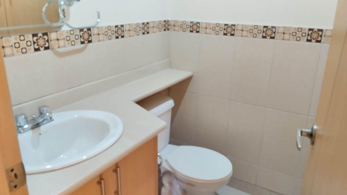 Venta Funcional Departamento 91 m², 3d, 2 1/2 B, 1 Parqueadero, Edificio 06 de Diciembre Los Fresno — imagen 6