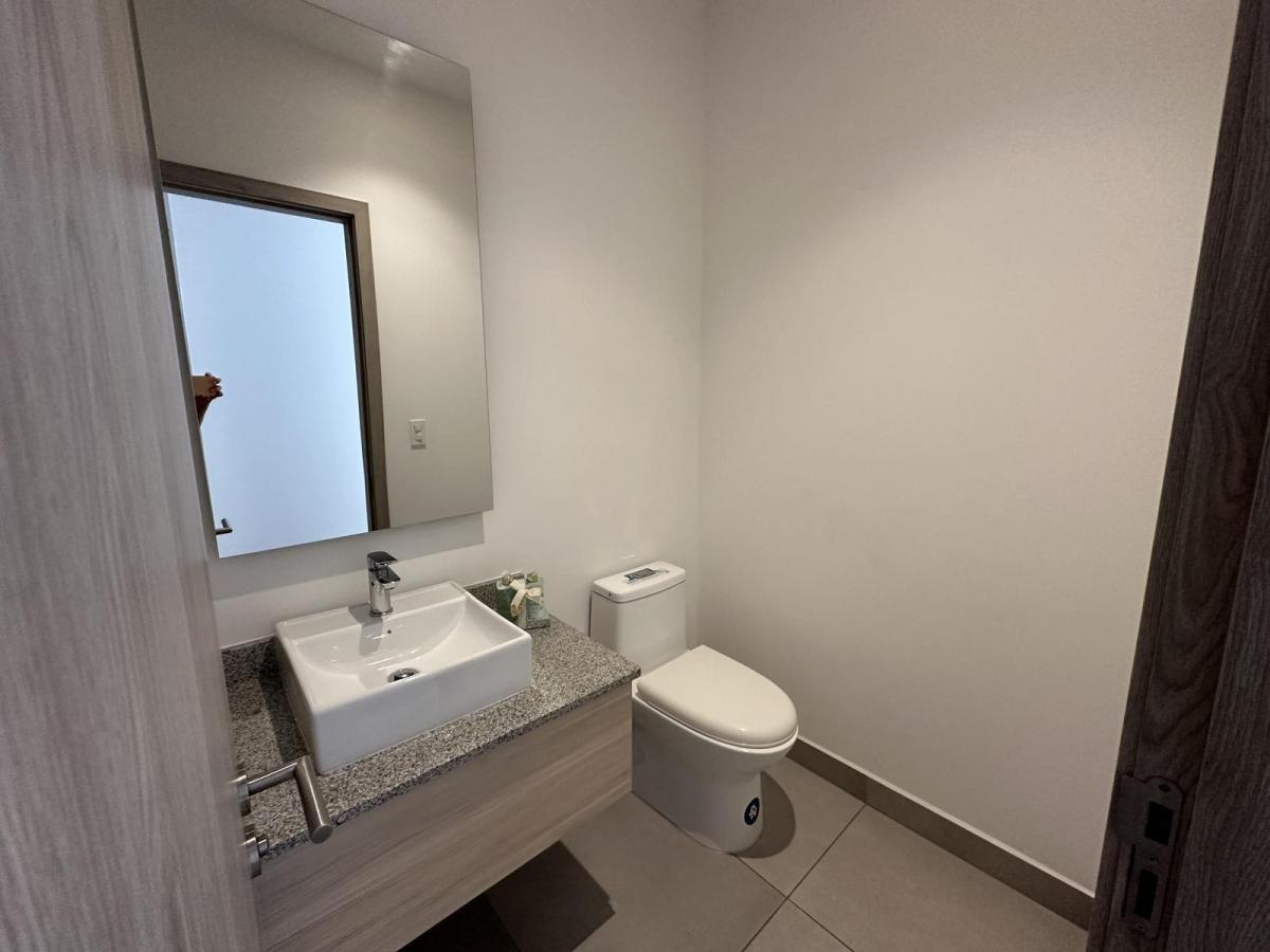 Departamento en Venta 3 Habitaciones Tumbaco Ruta Viva — imagen 4