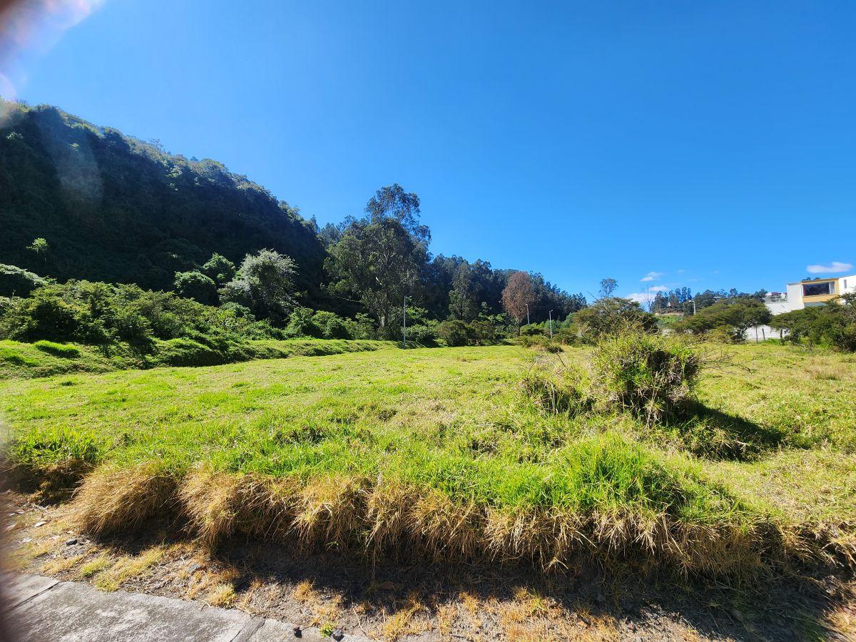 Vendo Bonito Terreno de 581 m Sector Cashapamba Urb. Prados del Rio Sangolqui — imagen 6