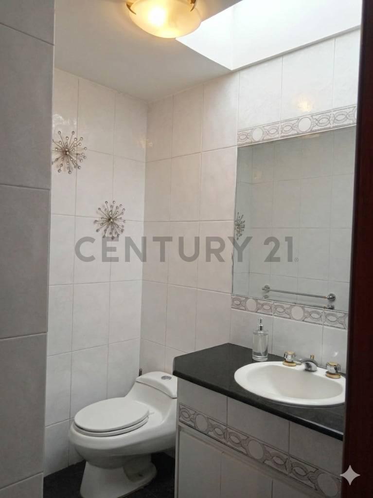Penthouse 370 m² de Venta - La Carolina — imagen 2