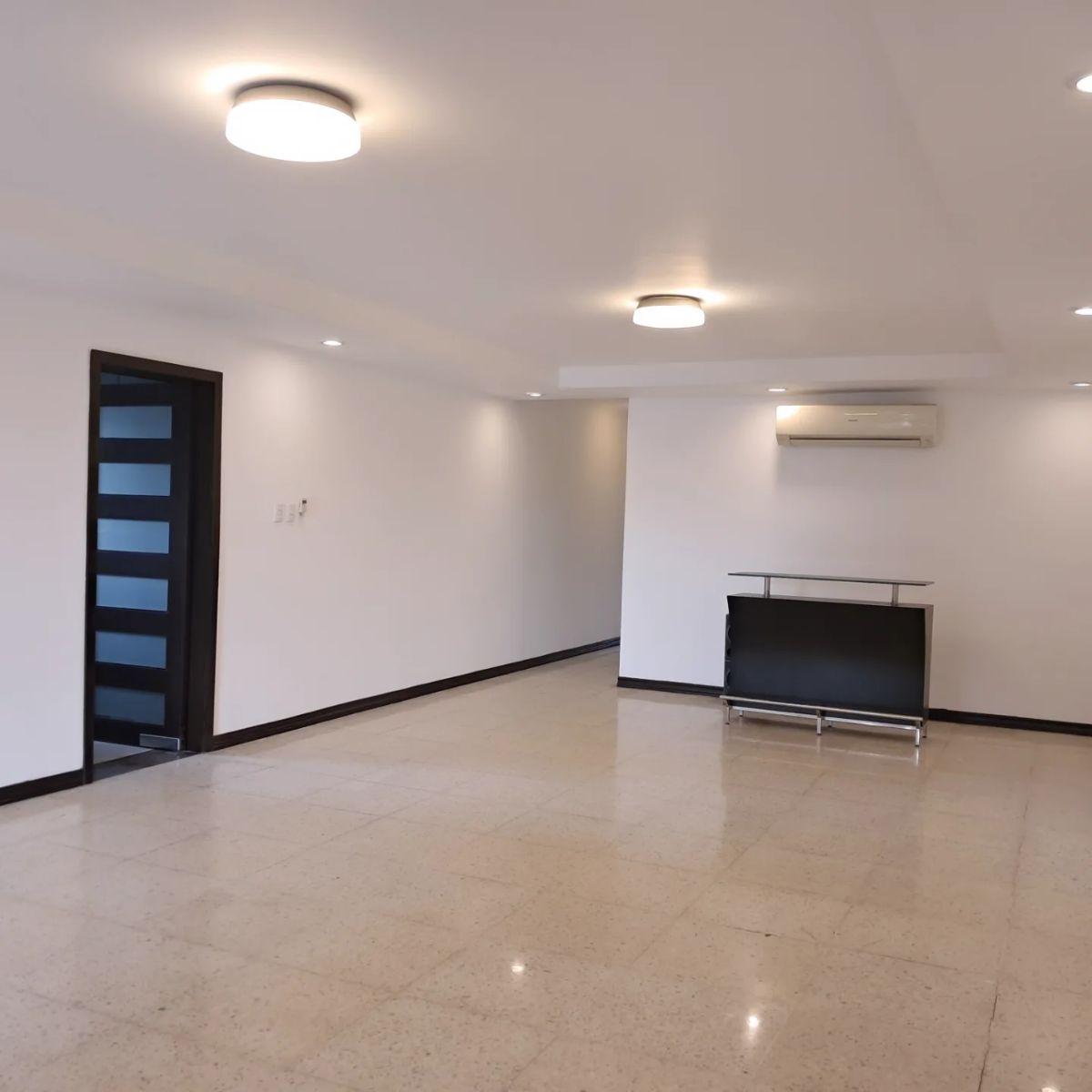 Departamento en Venta en Los Ceibos 200 m², Guayas — imagen 9