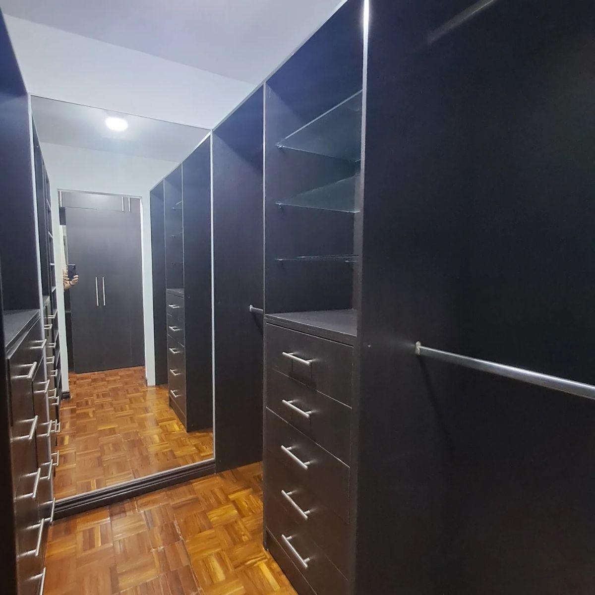 Departamento en Venta en Los Ceibos 200 m², Guayas — imagen 3