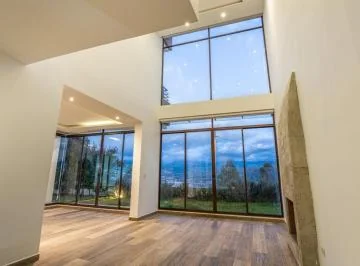 Miravalle, Casa 4 Dorm., Jardin de 150 m, Vista Espectacular — imagen 3
