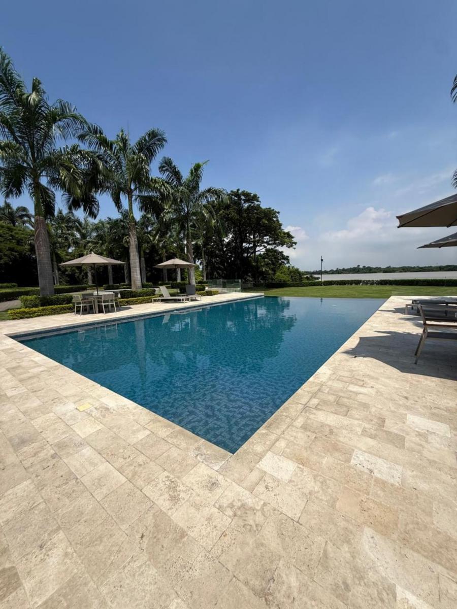 Urb. Sotonovo Departamento de Lujo Vista Al Rio de Estreno en Venta, Guayas — imagen 8