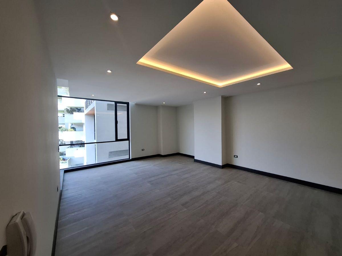 Departamento de 156 m², 3 Habitaciones en Venta Sector González Suárez — imagen 8